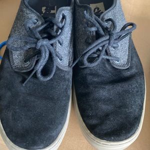 Mens Vans “dressy” sneakers. Black/grey